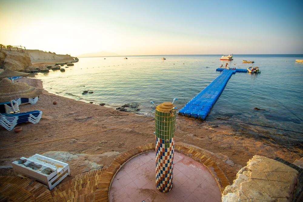 Doubletree By Hilton Sharks Bay Resort Sharm El Sheikk Exterior foto