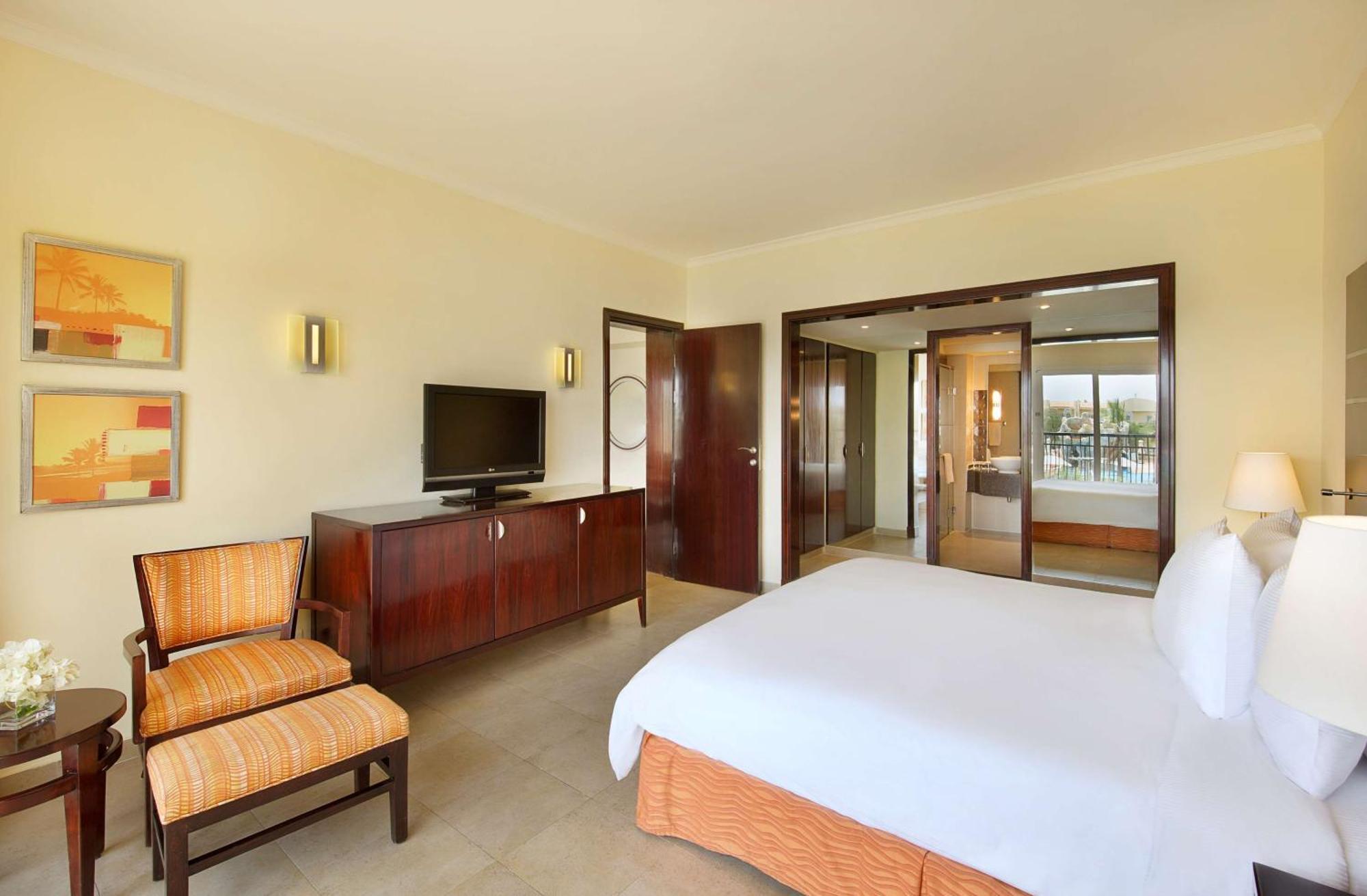 Doubletree By Hilton Sharks Bay Resort Sharm El Sheikk Exterior foto